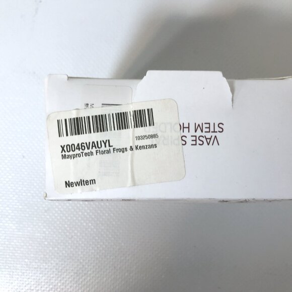 Silicone Stem Holder for Flowers - Picture 14 of 16